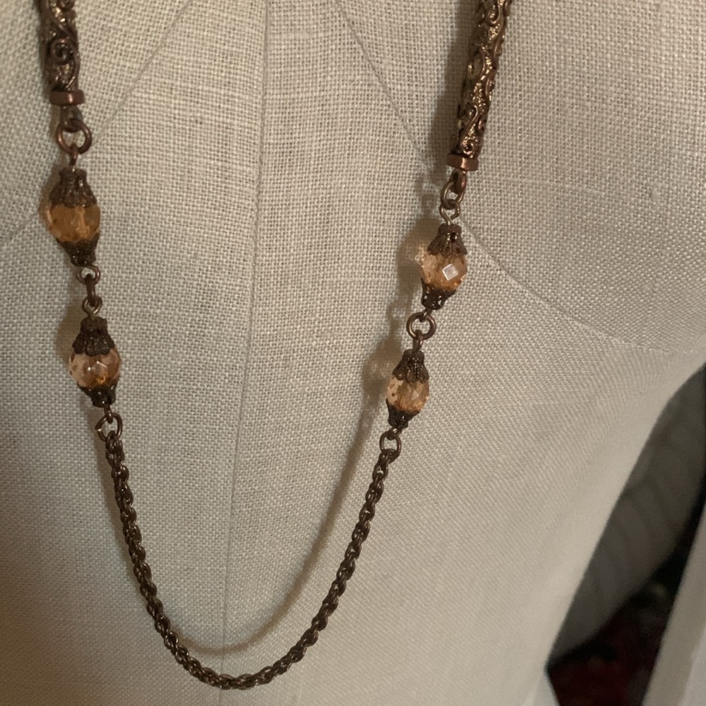 Chain link necklace